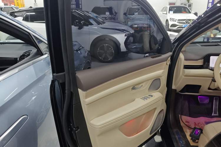 Used Hima AITO M7 2024 1.5T Intelligent Driving 4WD Pro Edition 5 Seats