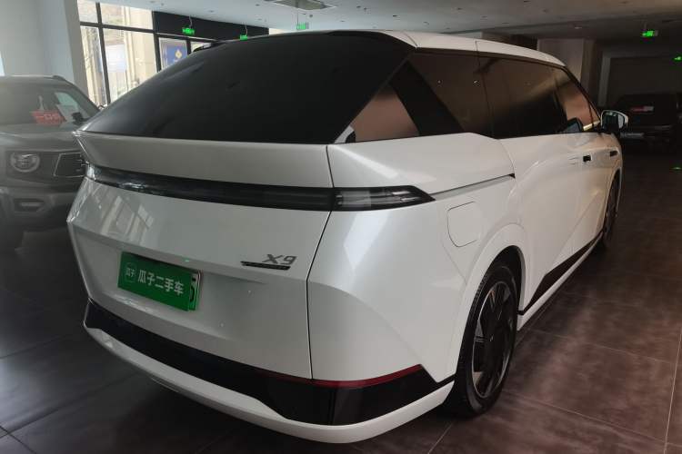 Used XPeng X9 2024 640 All-Wheel Drive High-Performance Max
