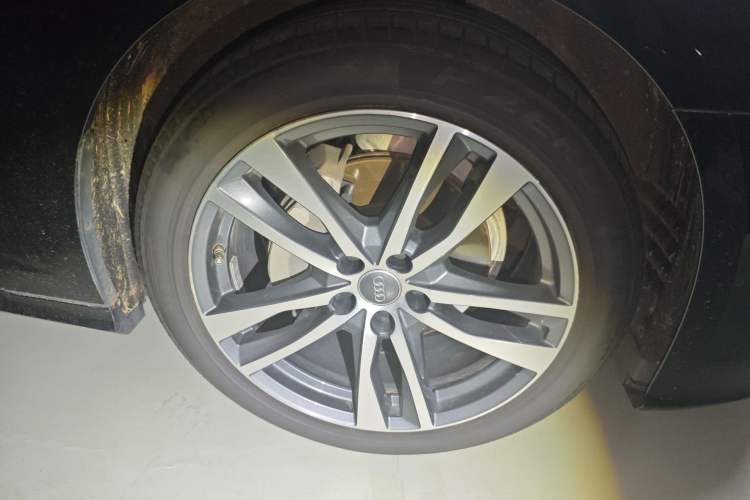 Used Audi A6L 2019 40 TFSI Luxury Dynamic Model
