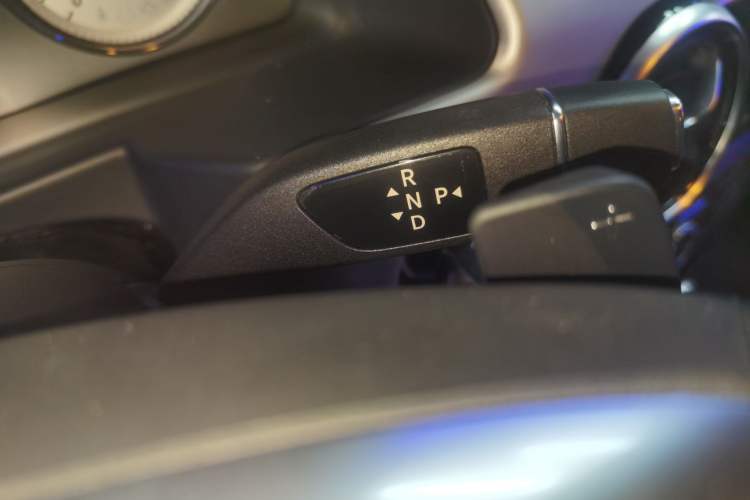 Used Mercedes-Benz GLK-Class 2015 GLK 260 4MATIC Dynamic Edition Ultimate Version