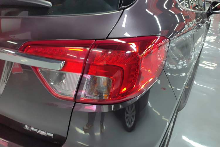 Used Buick Envision 2017 28T Four-Wheel Drive Elite Model