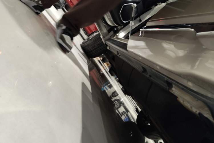 Used Honda UR-V 2017 240TURBO Two-Wheel Drive Luxury Edition China V
