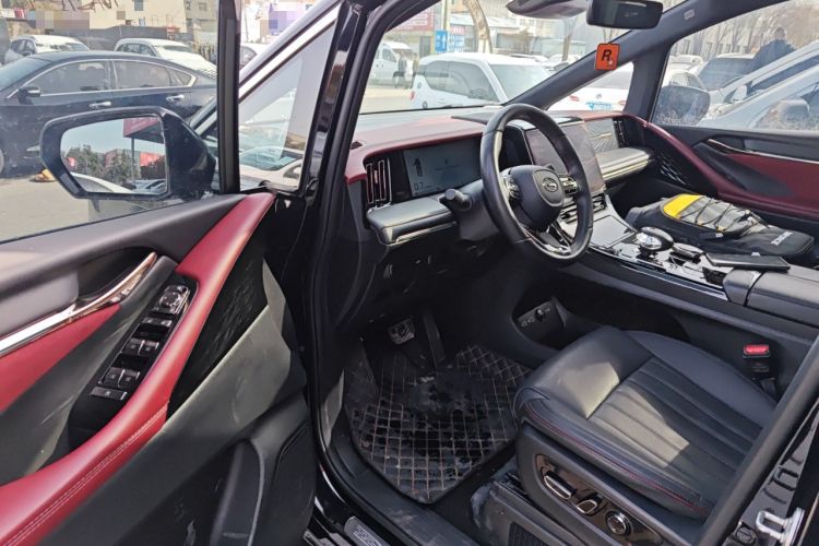 Used GAC Trumpchi M8 2023 Zongshi Series 400T Ultimate Edition
