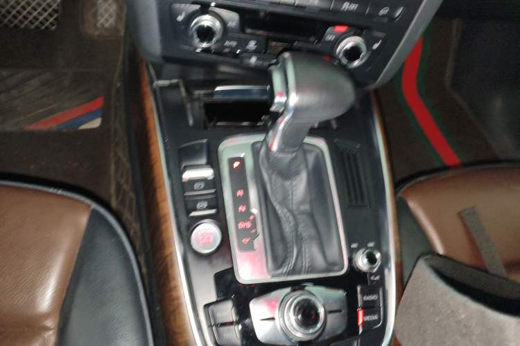 Used Audi Q5 2016 40 TFSI Comfort Model
