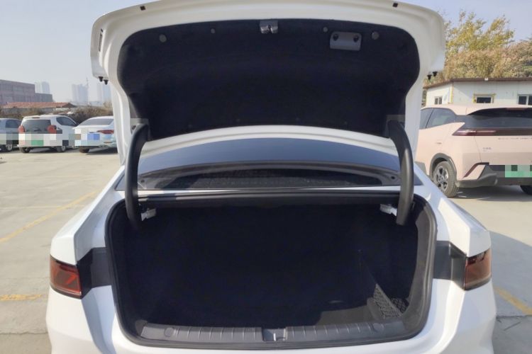 Used BYD Qin PLUS 2023 Champion Edition DM-i 55KM Leading Model
