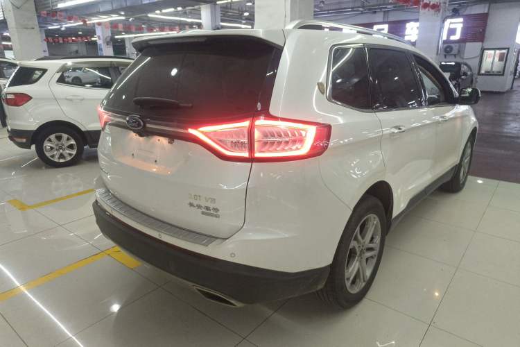 Used Ford Edge 2018 EcoBoost 245 Two-Wheel-Drive Titanium 7-Seater China VI Standard
