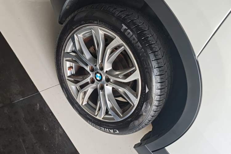 Used BMW X1 2019 sDrive20Li Leading Model
