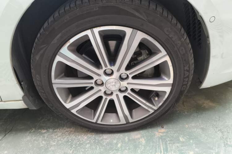 Used Peugeot 408 2014 1.6T Automatic Supreme Edition