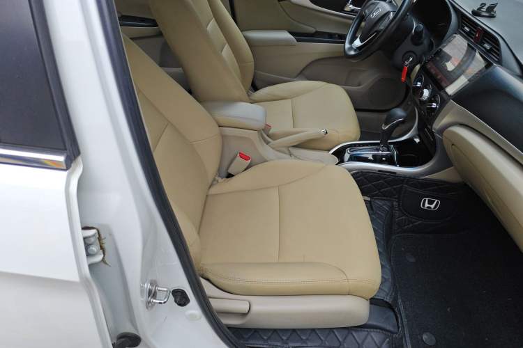 Used Honda Crider 2016 1.8L CVT Comfort Version