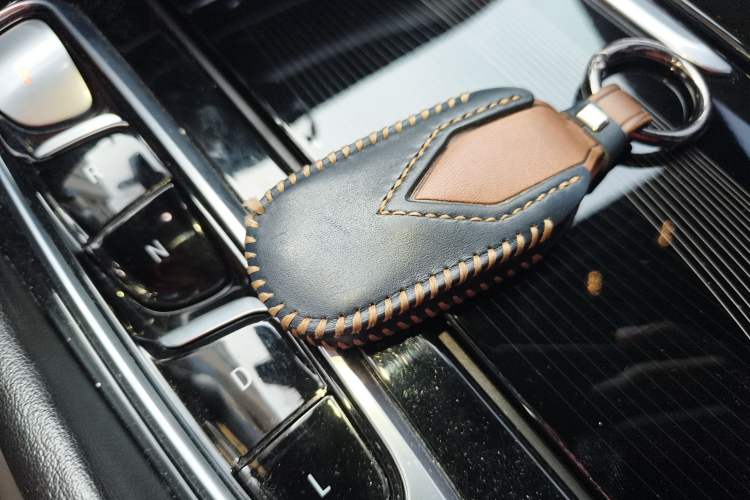 Used Buick Enclave 2020 28T Four-Wheel Drive Luxury Flagship Edition
