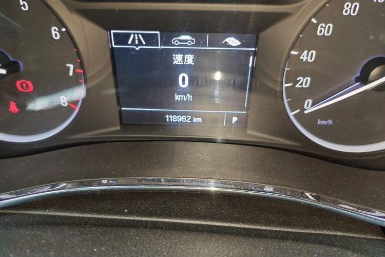 Used Buick Encore 2018 18T Automatic Two-Wheel Drive Urban Leading Model
