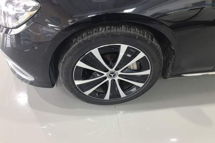 Used Mercedes-Benz E-Class New Energy 2022 Second Facelift E 350 e L Plug-in Hybrid Sedan
