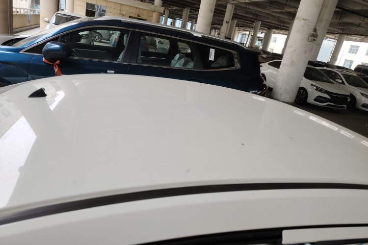 Used Honda Greiz 2016 1.5L CVT Classic Edition
