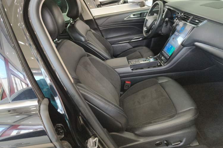 Used Ford Taurus 2019 EcoBoost 245 Comfort Edition
