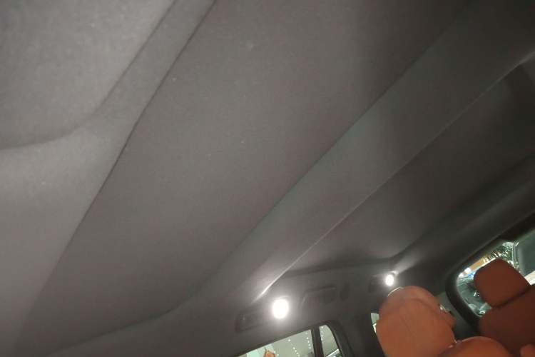 Used Li Auto L8 2023 Pro Model