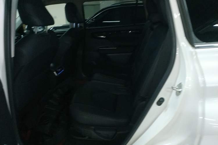 Used Toyota Highlander 2022 Dual-Engine 2.5L Four-Wheel Drive Prestige Version 7 Seats
