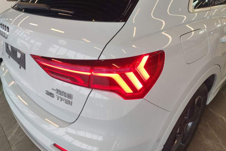 Used Audi Q3 2021 35 TFSI Fashion Dynamic Model
