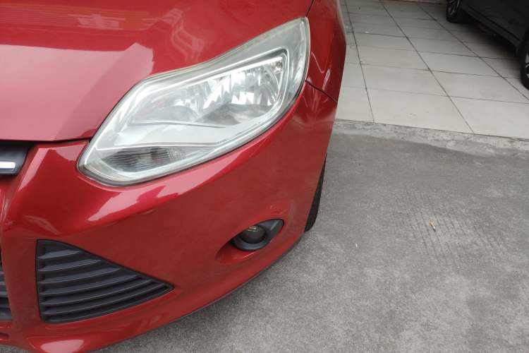 Used Ford Focus 2012 Sedan 1.6L Automatic Comfort Model