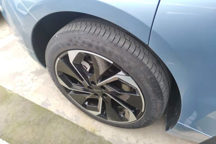 Used Zeekr 001 2022 Ultra-Long Range Dual-Motor YOU Version
