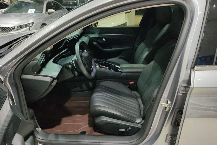 Used Peugeot 508 2019 508L 400THP PureTech Driving Control Version China VI Standard