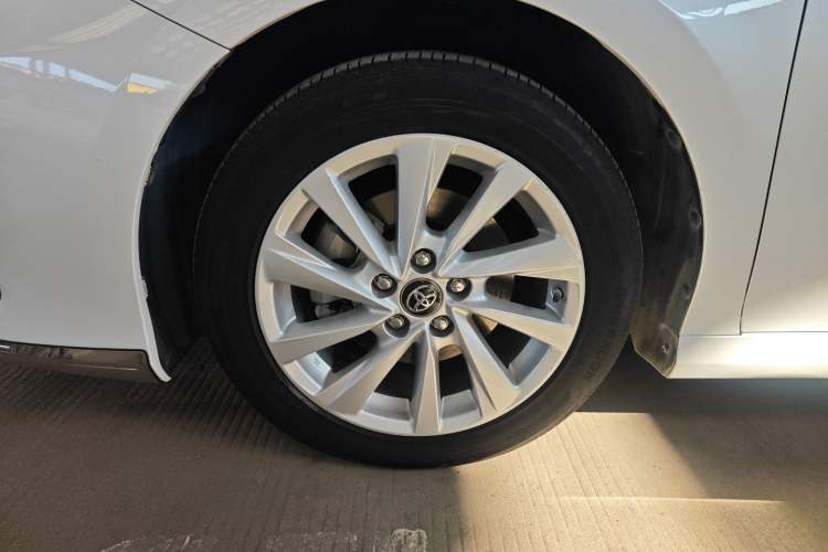 Used Toyota Camry 2021 2.0G Luxury Edition