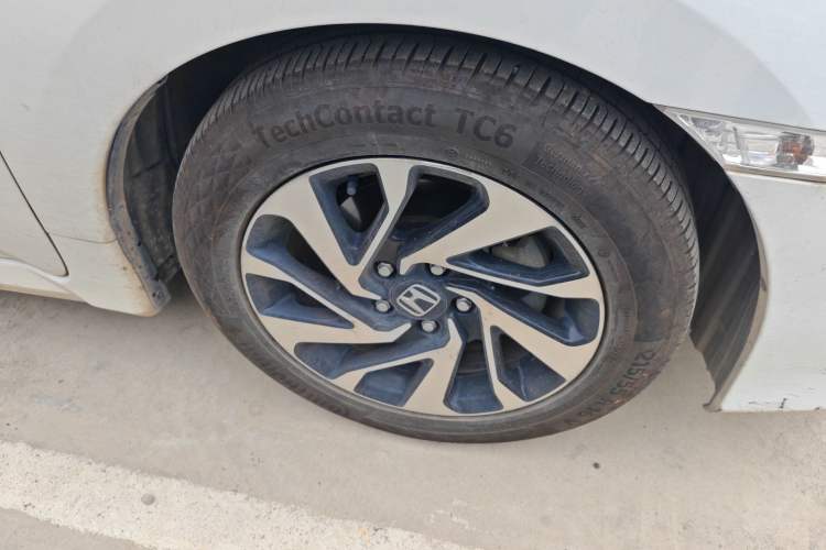 Used Honda Civic 2016 220TURBO CVT Luxury Edition
