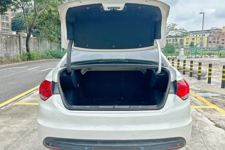 Used Citroen C4L 2013 1.8L Automatic Enjoyment Edition
