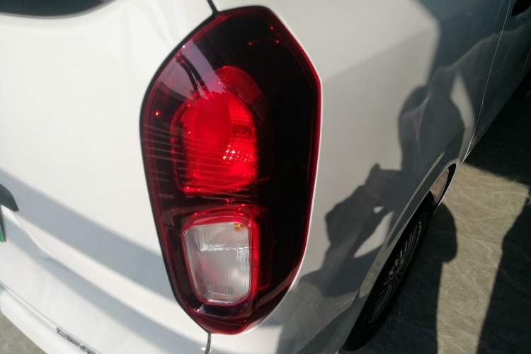 Used Wuling Hongguang New Energy 2024 All-Electric Model 300KM Standard Version
