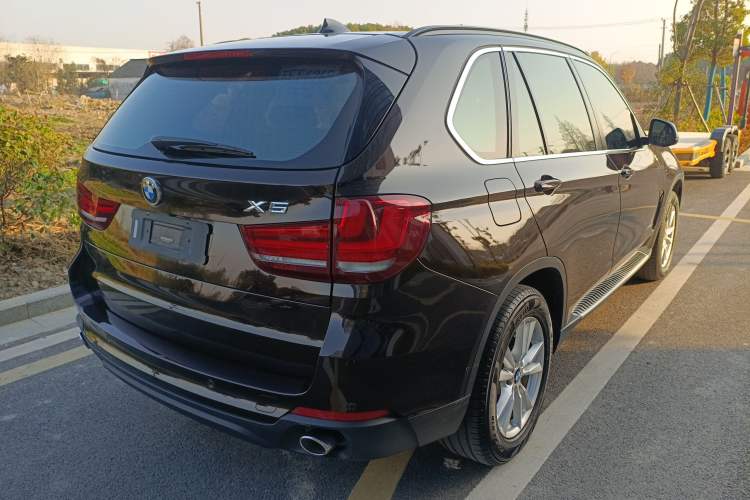 Used BMW X5 2015 xDrive28i
