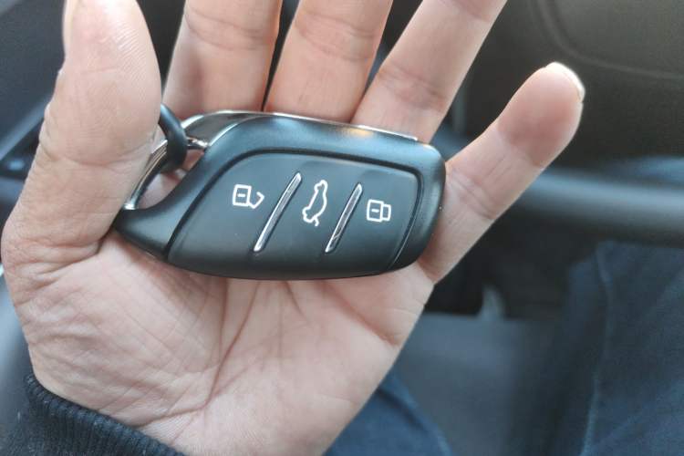 Used Roewe D6 2025 450 km Premium Edition