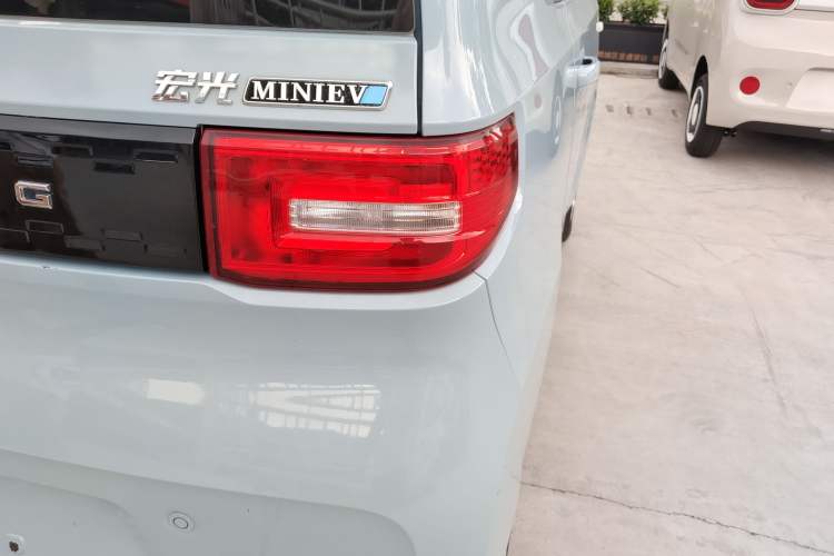Used Wuling Hongguang MINIEV 2020 Lite Version Lithium Iron Phosphate
