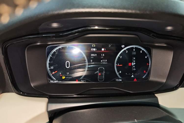 Used Lynk & Co 01 2017 2.0T Two-Wheel Drive Zhaopu Version