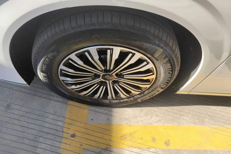 Used BYD Xia 2025 DM-i 1.5T 180km Excellence Model