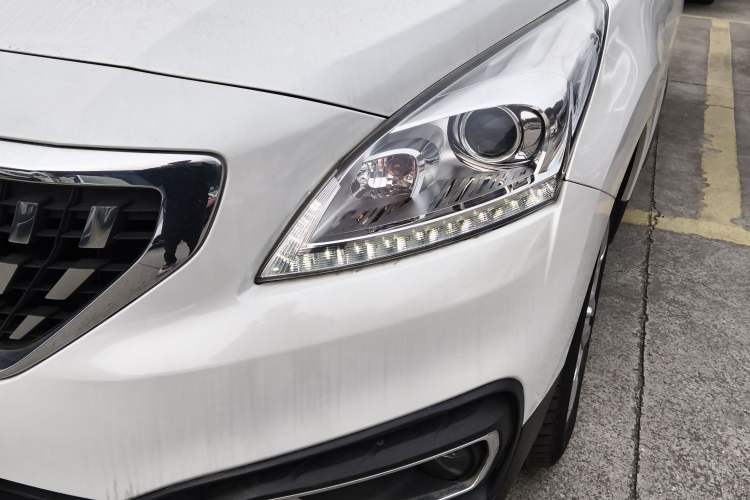 Used Peugeot 3008 2018 2.0L Automatic Classic Edition