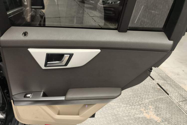 Used Mercedes-Benz GLK-Class 2015 GLK 260 4MATIC Fashion Edition Ultimate Version