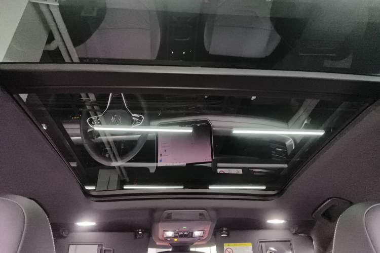 Used Volkswagen Tayron 2025 Tiguan L 380TSI 4Motion Luxury Easy Package
