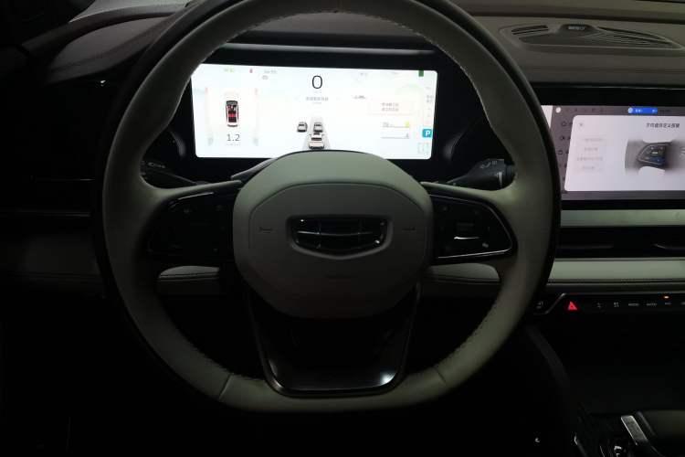 Used Geely Auto Monjaro L 2021 2.0TD DCT EVO Two-Wheel Drive Prestige Version
