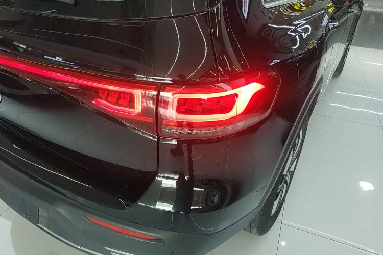 Used Mercedes-Benz EQB 2024 EQB 260
