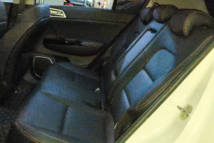 Used Kia KX5 2019 1.6T Automatic Two-Wheel Drive Luxury Edition
