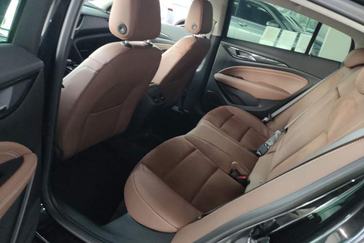 Used Buick Regal 2024 28T Luxury Edition
