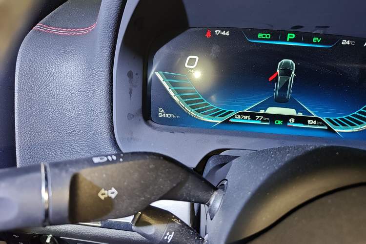 Used BYD Tang New Energy 2018 DM 2.0T All-Wheel Drive Smart Connect Elite 7-Seater China V Emission Standard