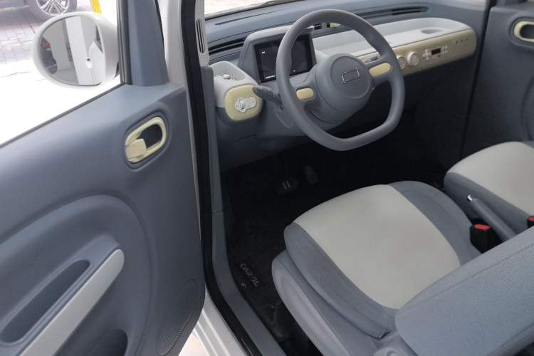 Used Bestune Pony 2025 222km Lightning Horse
