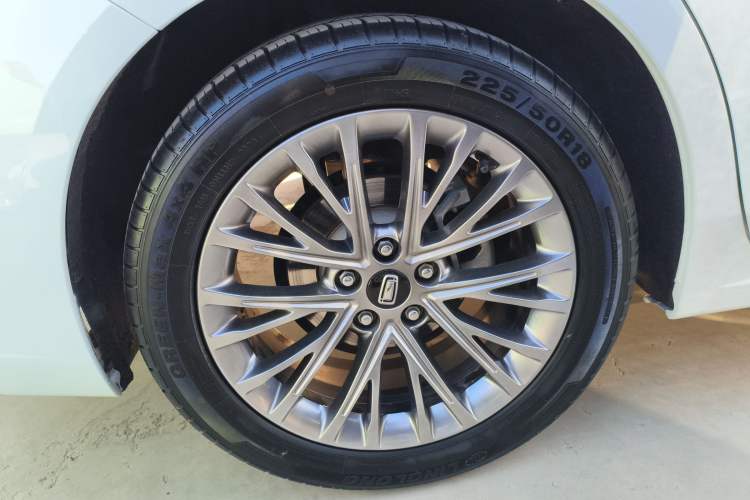 Used Bestune B70 2022 Third Generation 1.5T Automatic Enjoyment Version
