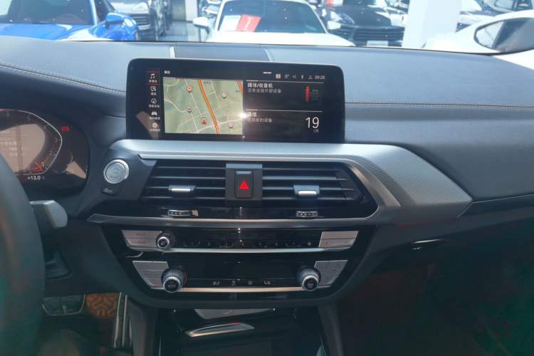 Used BMW X4 2021 xDrive 25i M Sport Package
