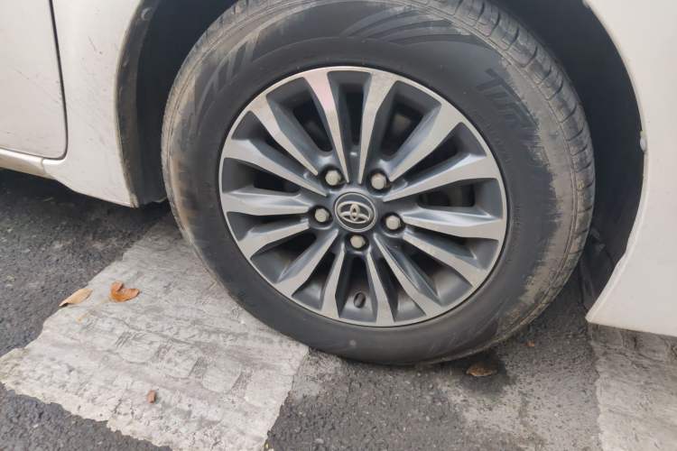 Used Toyota Corolla 2017 Revised Version 1.2T S-CVT GL
