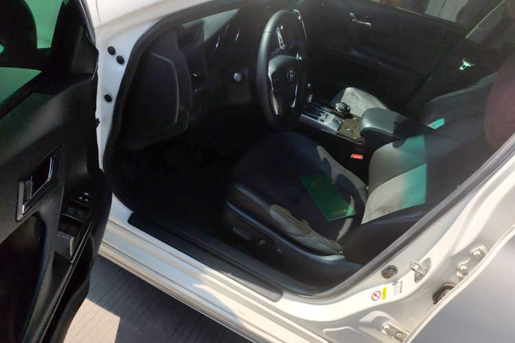 Used Toyota Reiz 2013 2.5V Shangrui Edition