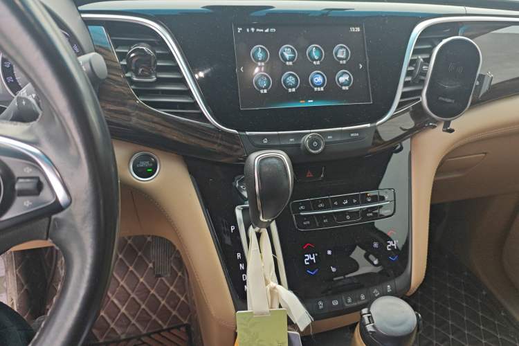 Used Buick GL8 2017 ES 28T Luxury Model China V Standard