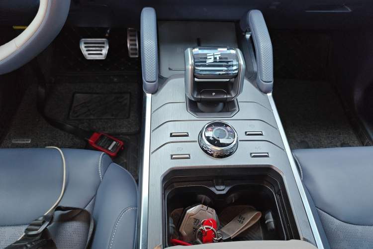 Used JETOUR Shanhai Shanhai T2 2024 C-DM 208KM Mountain & Wilderness Edition
