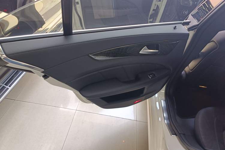 Used Mercedes-Benz CLS 2012 CLS 300 CGI
