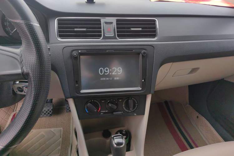 Used Skoda Rapid 2016 1.6L Automatic Chuanxing Edition